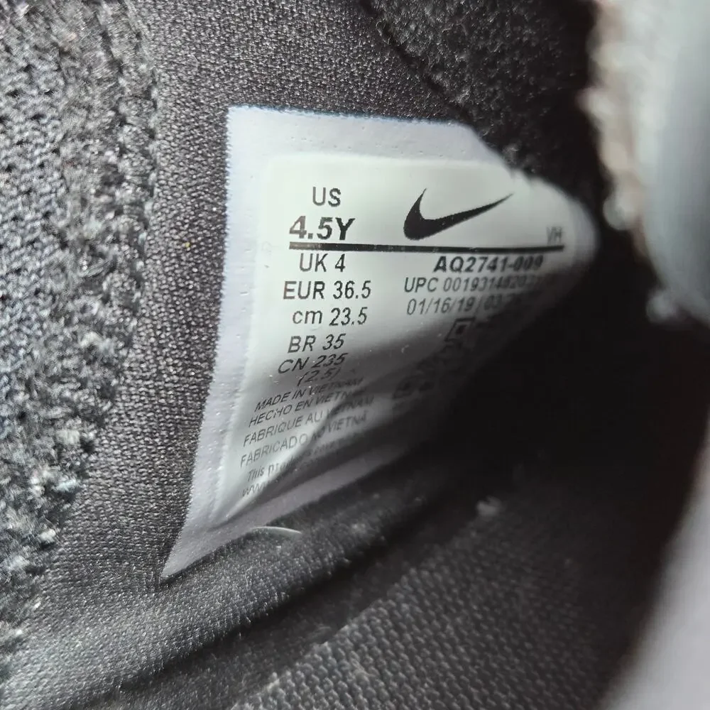 Nike Air Max Motion 2‎ GS 